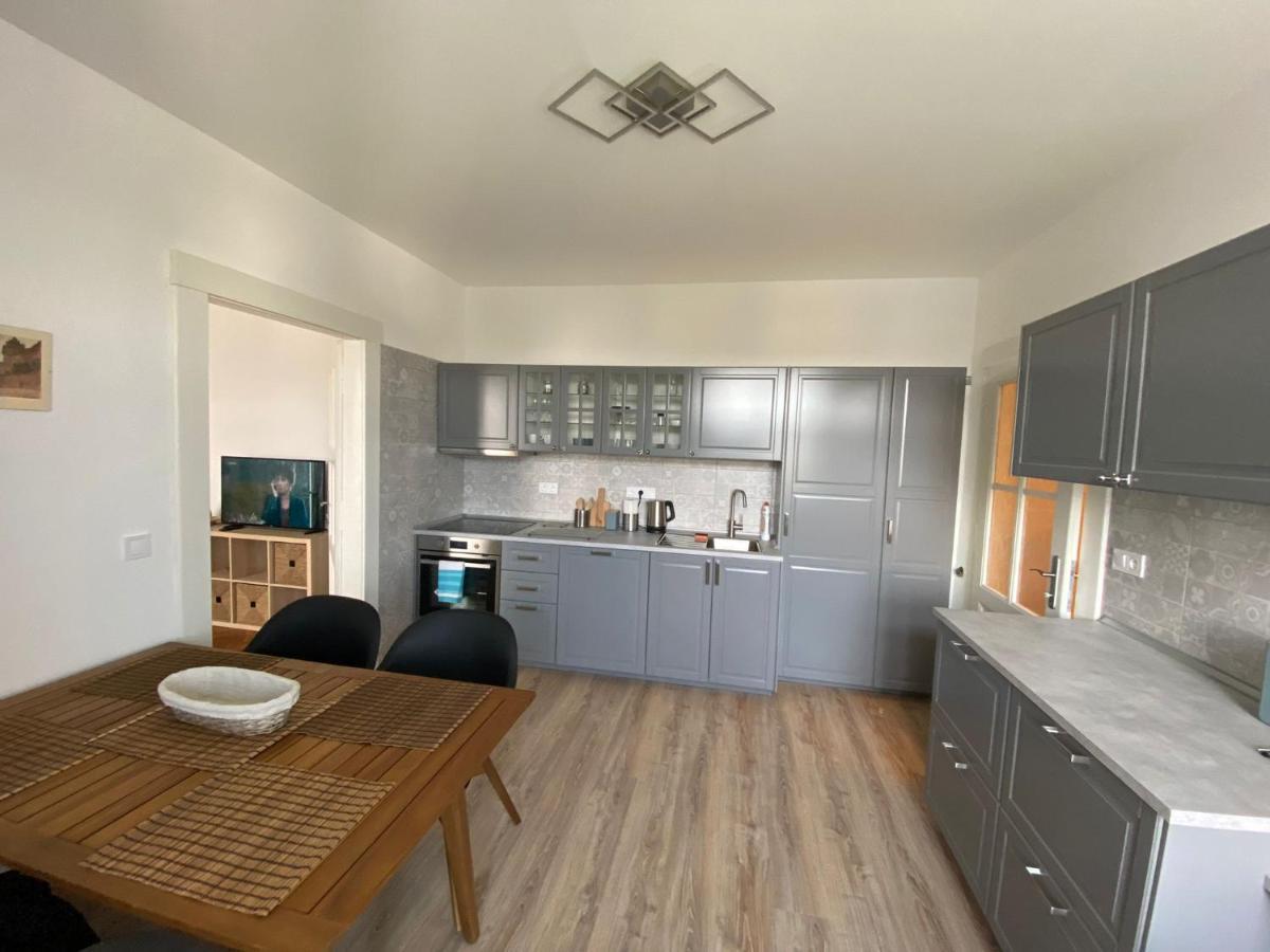 Apartman Xaveriova Прага Экстерьер фото